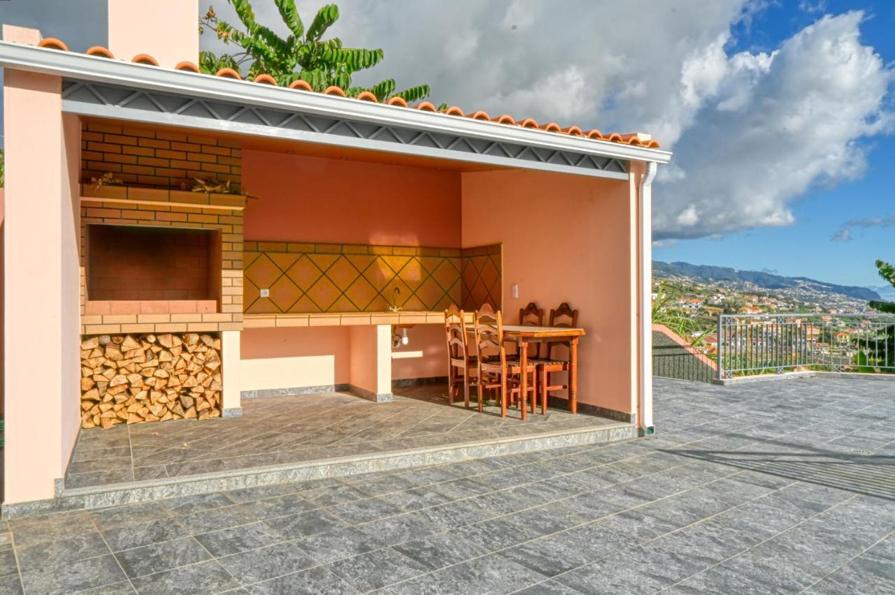 Villa Mendonca, A Home In Madeira Canhas 外观 照片