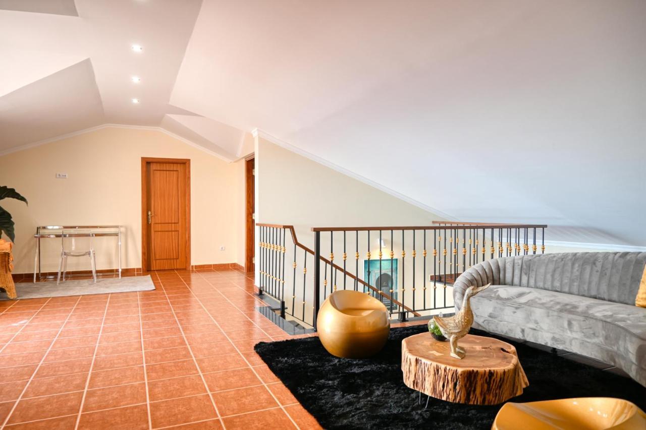 Villa Mendonca, A Home In Madeira Canhas 外观 照片